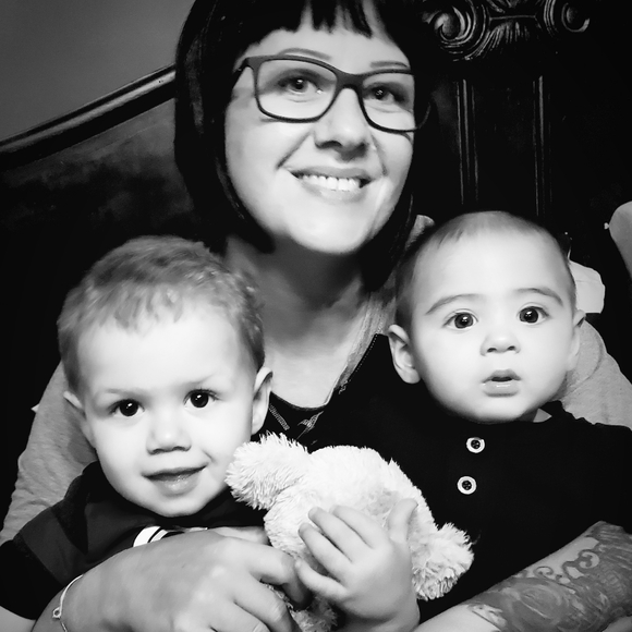 Meet your Posher, Kimberly - Picture 1 of 1